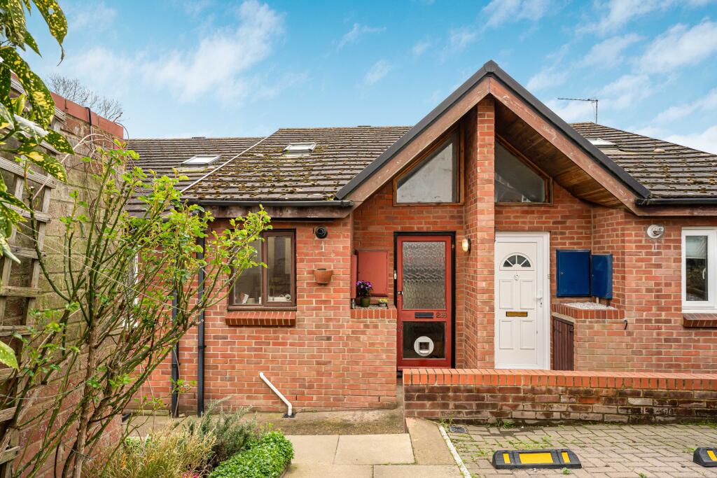 Riverside Road, St Albans, AL1
