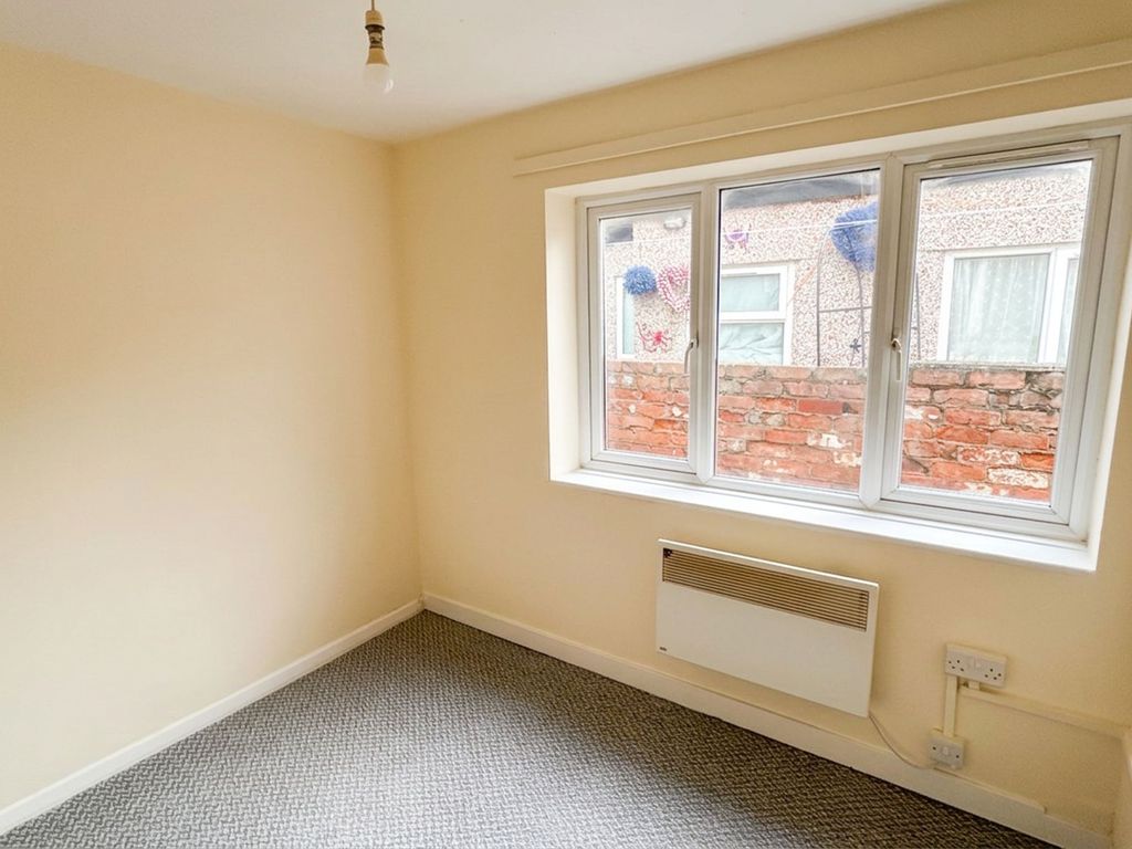 Additional image 4 of 2 bed flat to rentJohn Street, Rhyl LL18