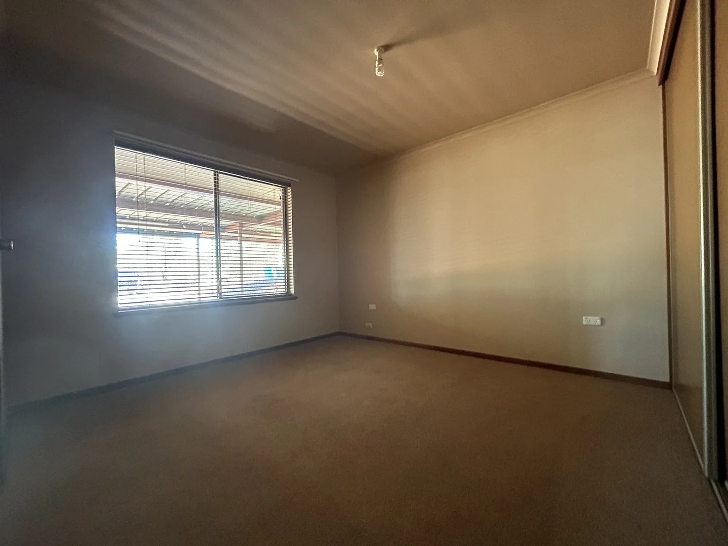 Additional image 13 of 6 Anna Ct, Roxby Downs SA 5725