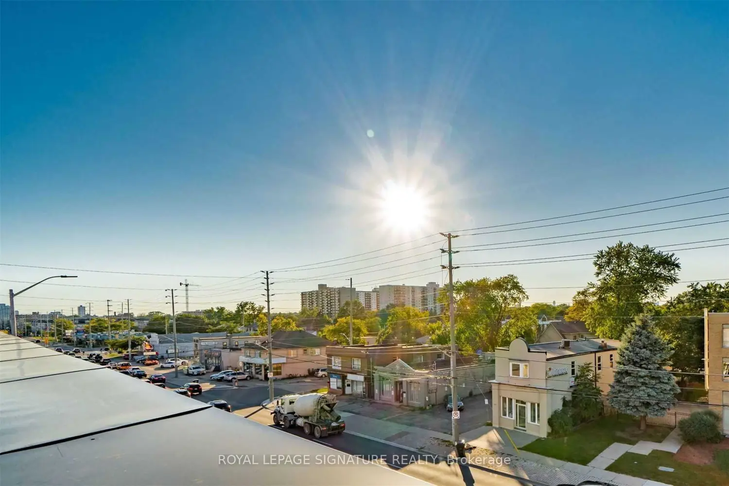 Additional image 18 of 760 Lakeshore Road 202