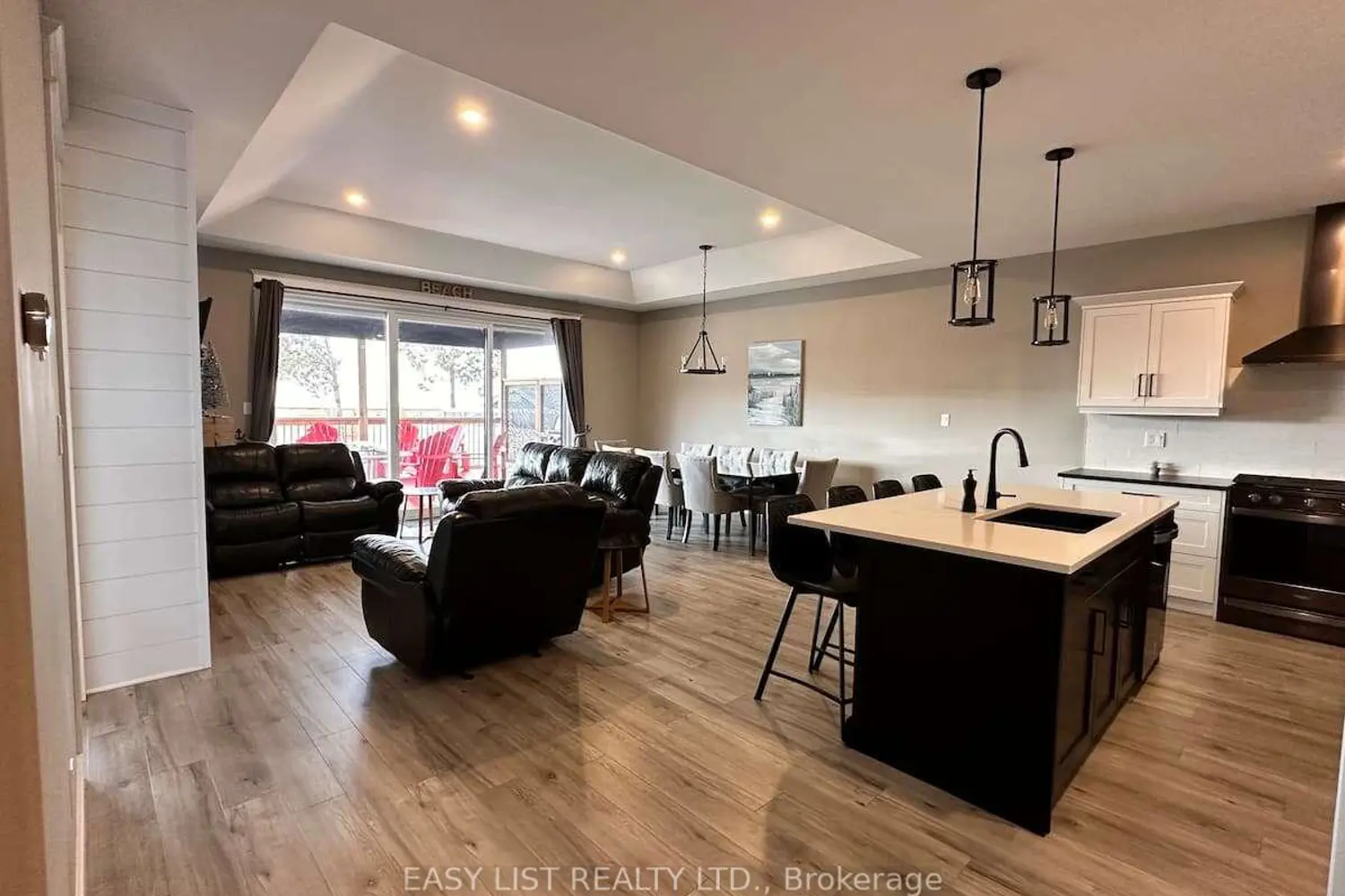 Additional image 7 of 2 Creek Side Place