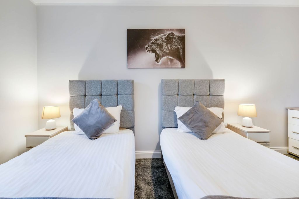 Additional image 15 of 2 bed flat to rentWest Wycombe Road, High Wycombe HP12