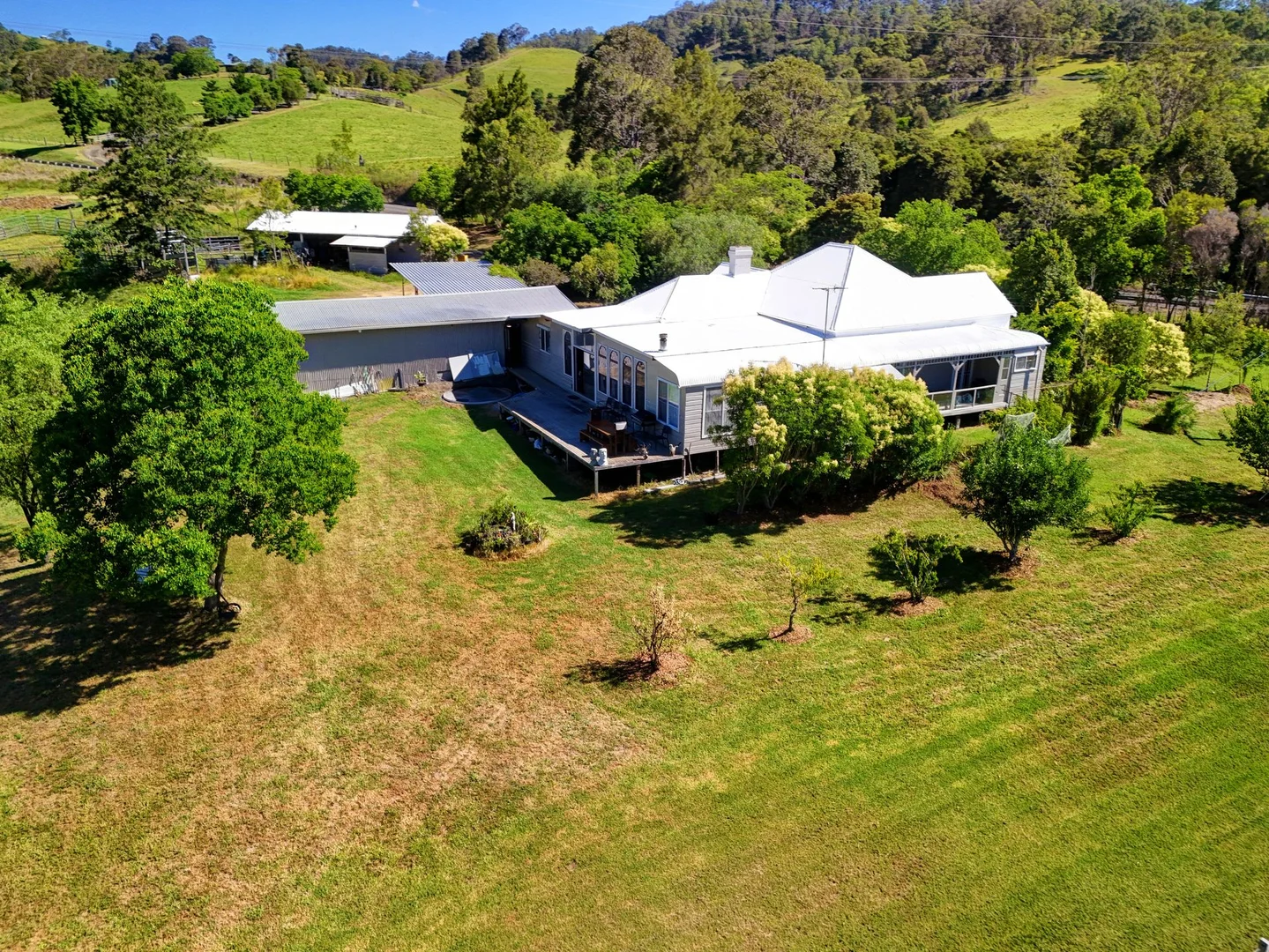 Additional image 2 of 1011 THE BUCKETTS WAY, Tugrabakh NSW 2422