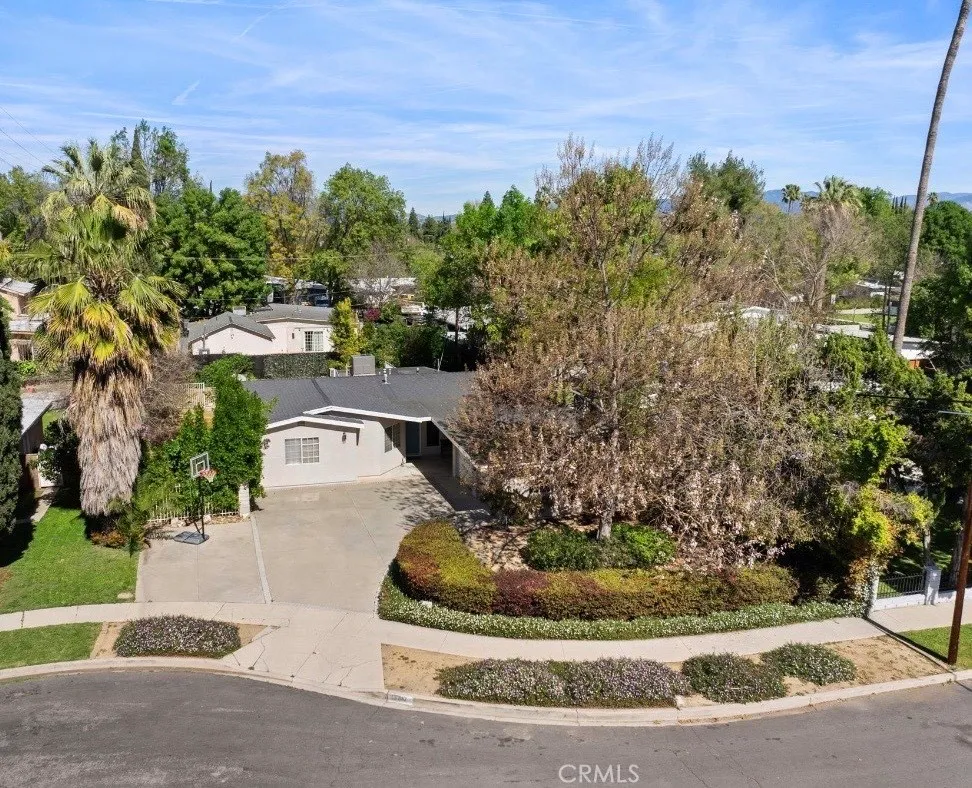 Additional image 2 of 18817 Stagg Street, Reseda, CA 91335