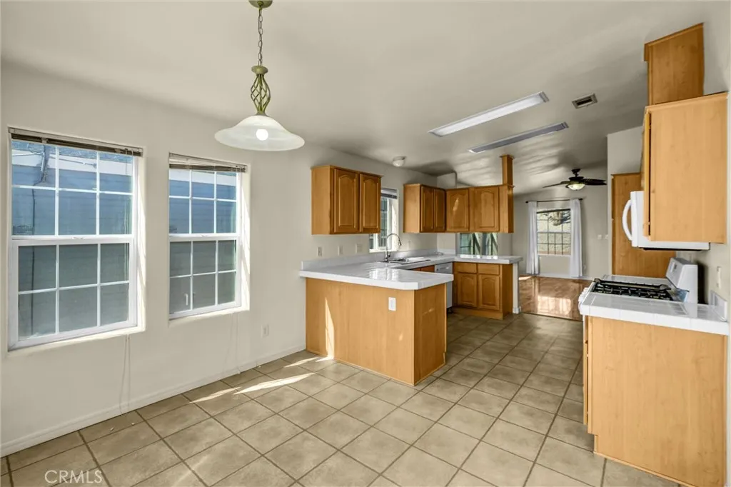 Additional image 17 of 2424 Sunset Ridge Dr., Rosamond, CA 93560