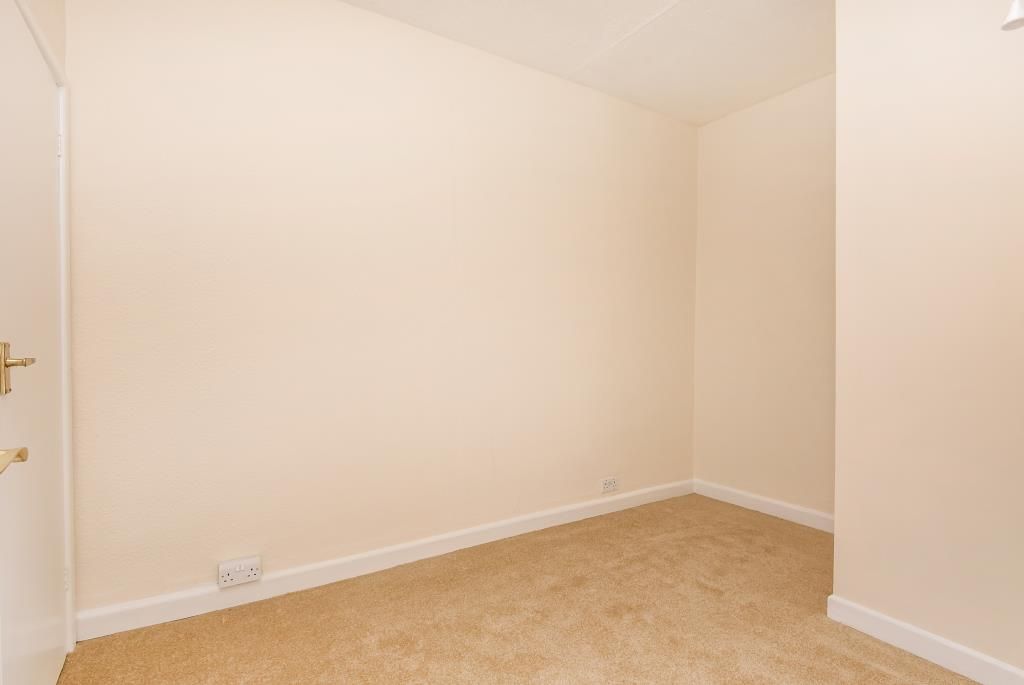 Additional image 8 of 3 bed terraced house to rentNewbury, Berkshire RG14