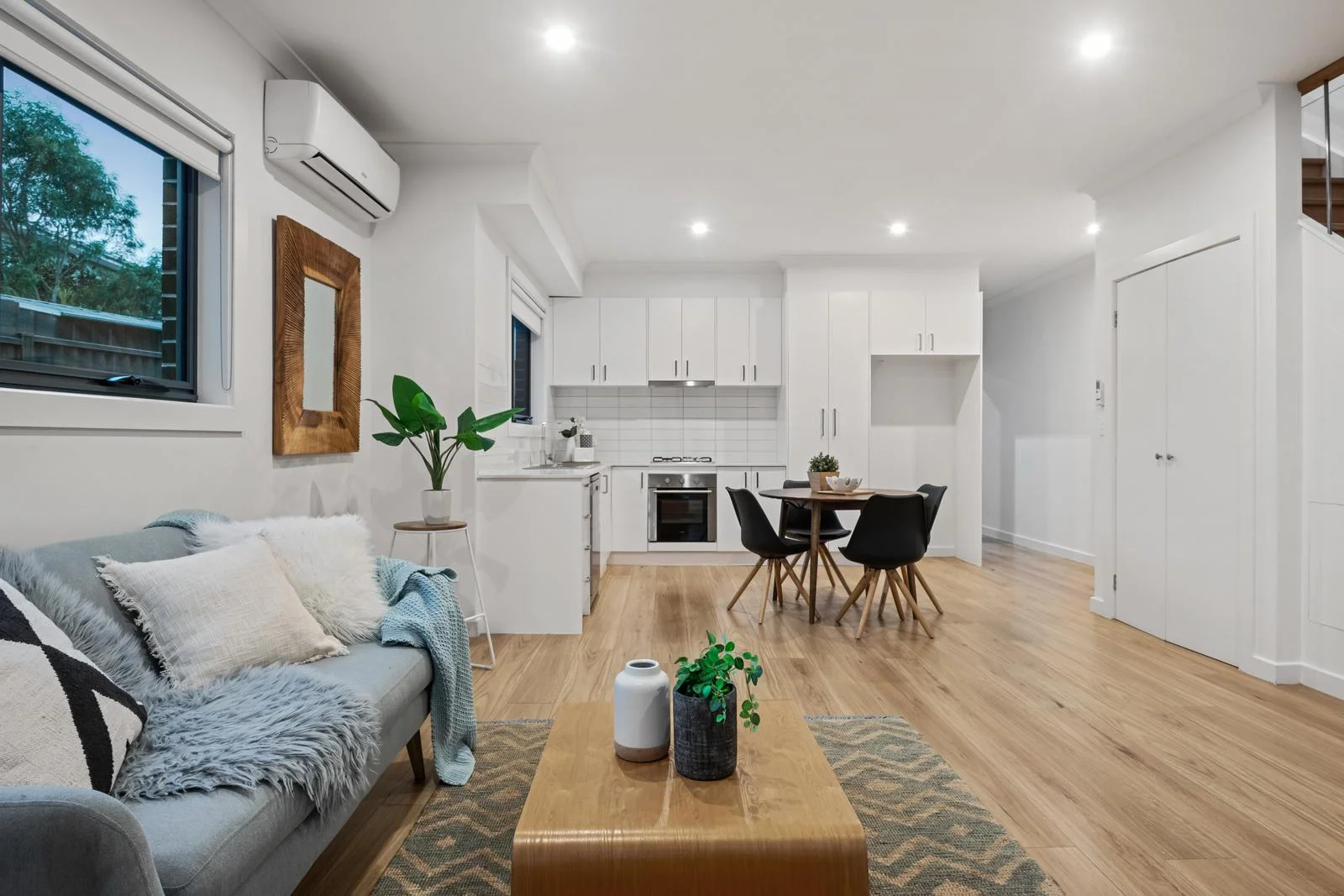 Additional image 2 of 1/30 Cuthbert Road, Reservoir VIC 3073