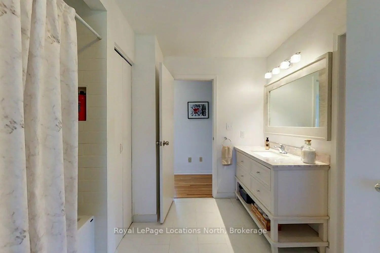 Additional image 11 of 306 Lakeshore Road