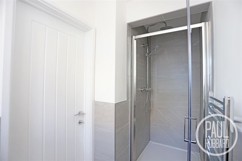 Additional image 5 of 2 bed maisonette to rentWaveney Road, Lowestoft NR32
