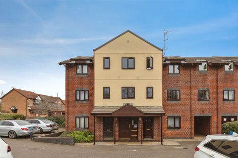 Gallivan Close, Little Stoke, Bristol BS34