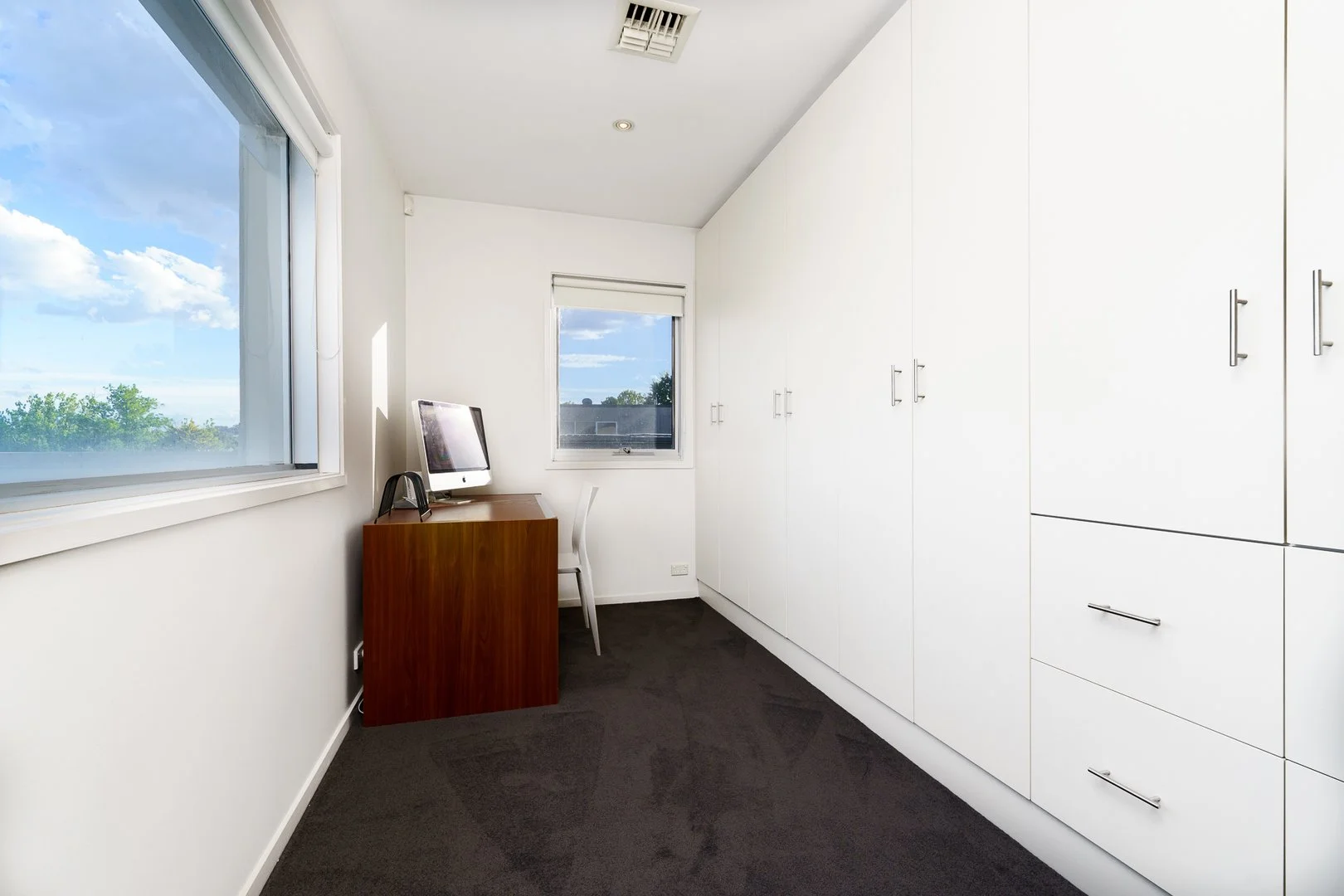 Additional image 19 of 19A Tasmania Circle, Forrest ACT 2603