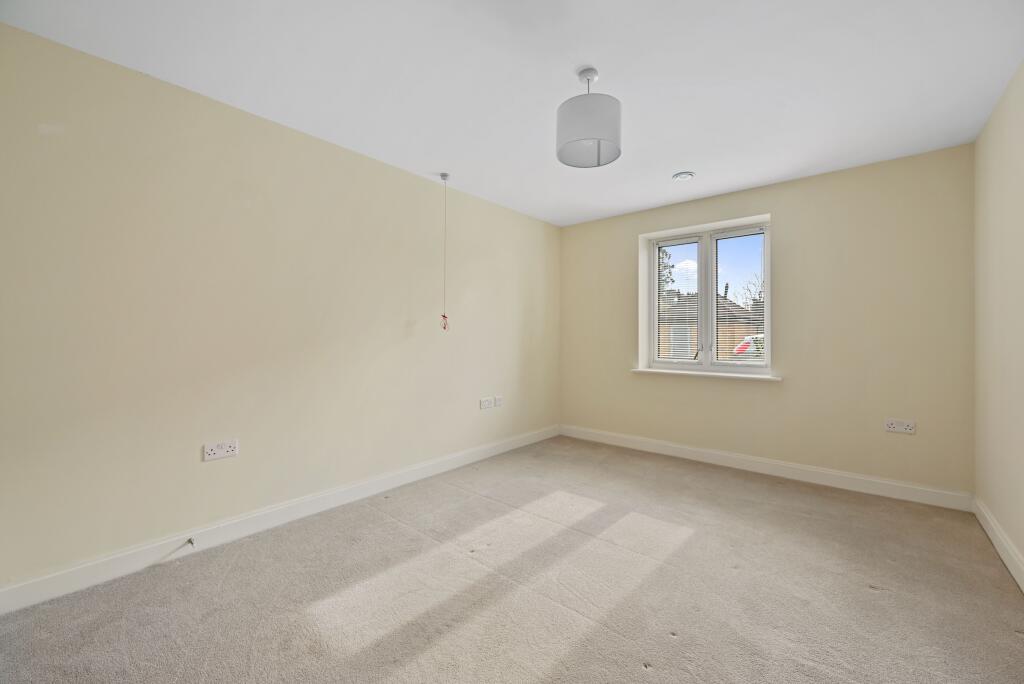 Additional image 5 of London Road, St Albans, Hertfordshire, AL1 1NR