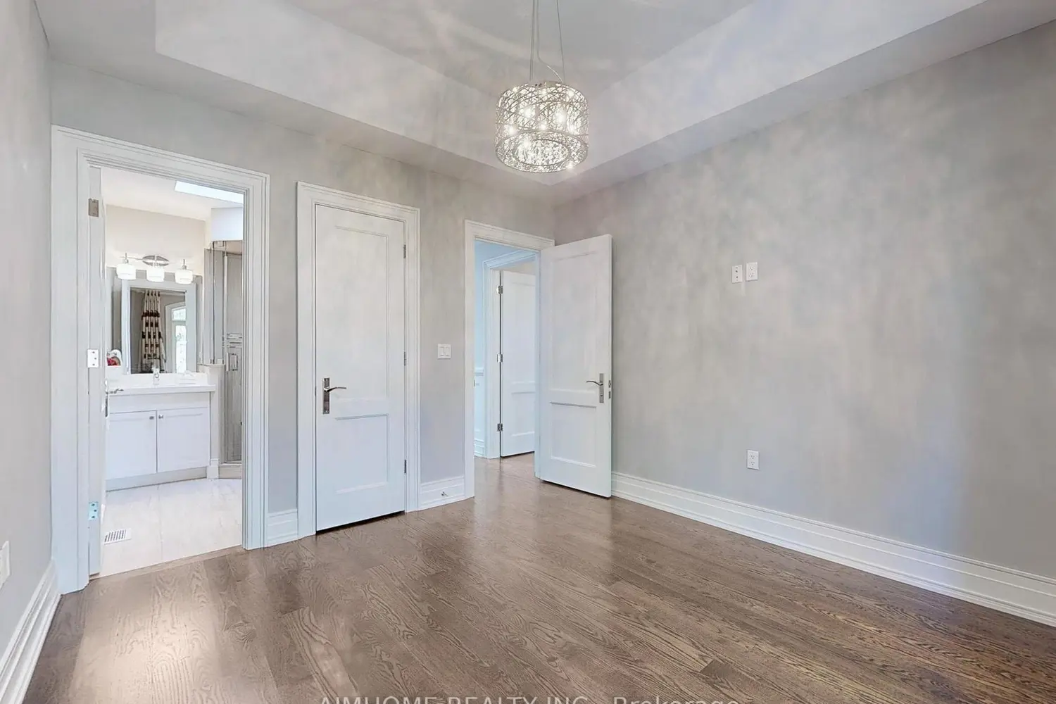 Additional image 15 of 143 Kingsdale Avenue