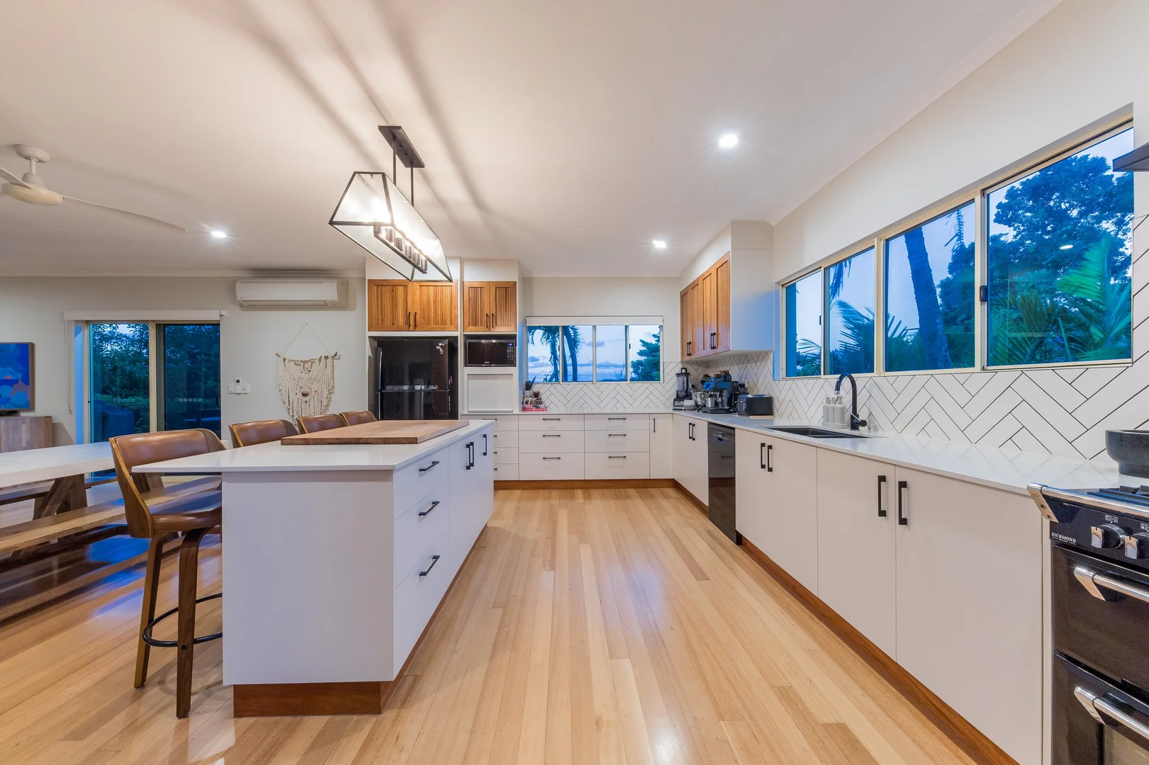 Additional image 10 of 77 Staniland Drive, Strathdickie QLD 4800