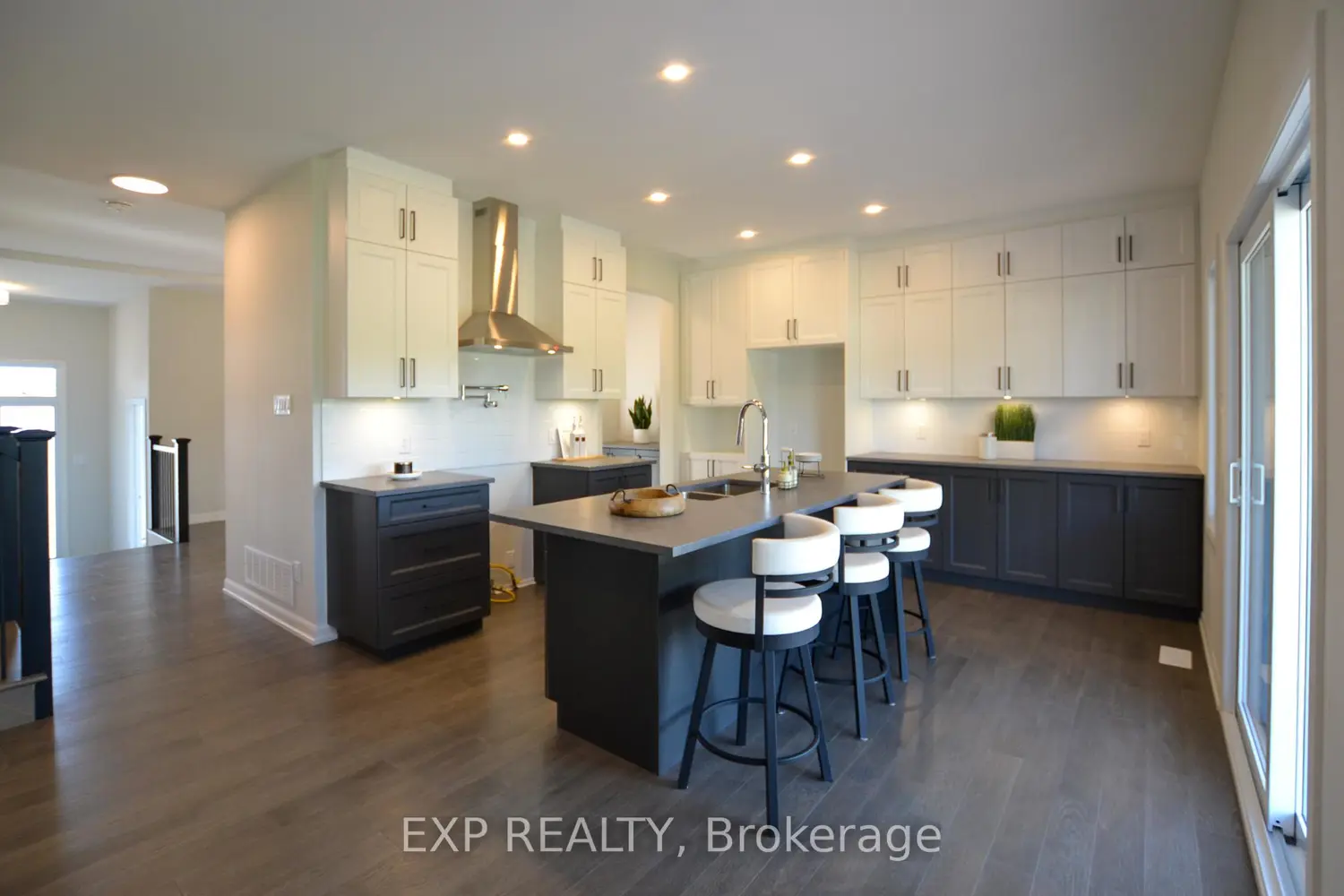 Additional image 15 of 623 Montessor Crescent