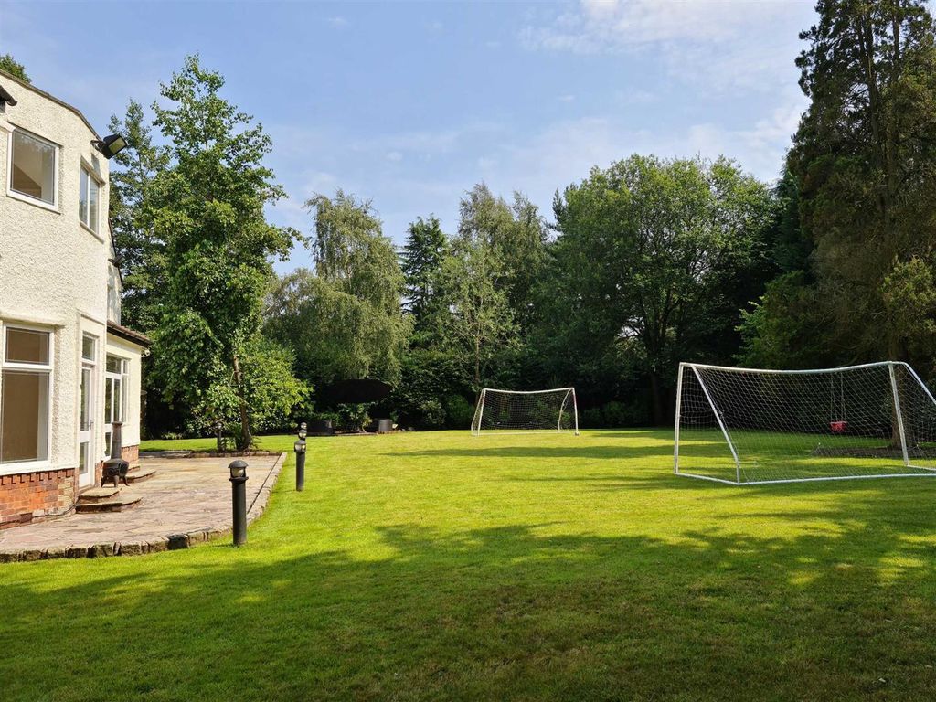 Additional image 23 of 7 bed detached house to rentWeston House, Weston Road, Wilmslow SK9