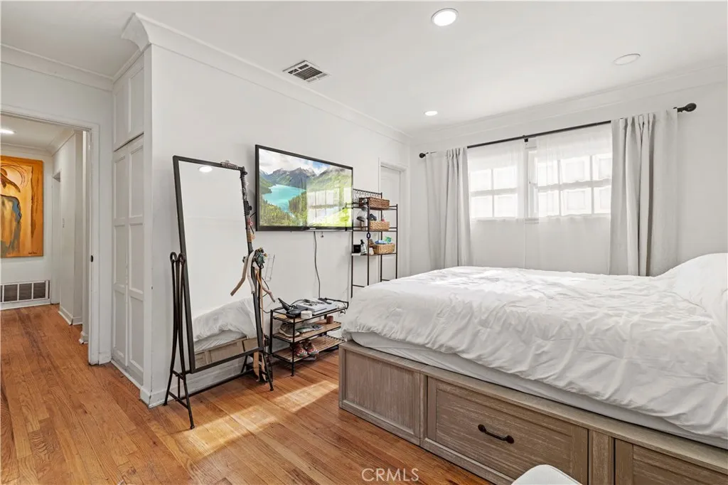 Additional image 48 of 18229 Strathern Street, Reseda, CA 91335