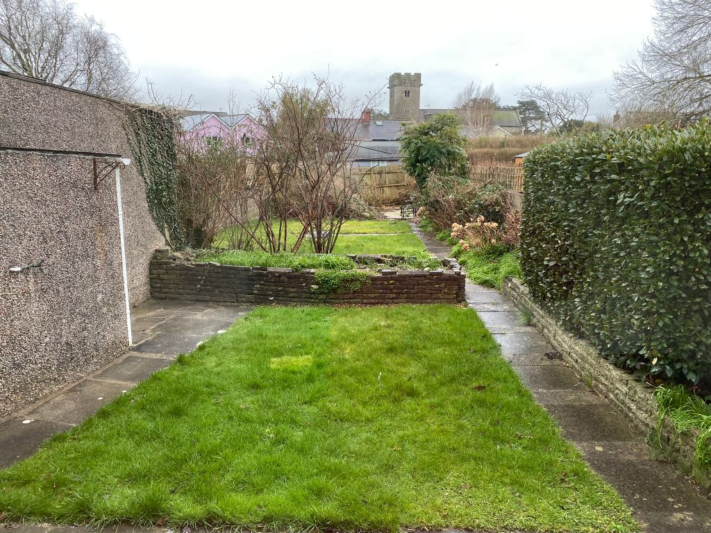 Additional image 9 of 4 bed detached bungalow to rentMeadow Close, Bridgend CF35