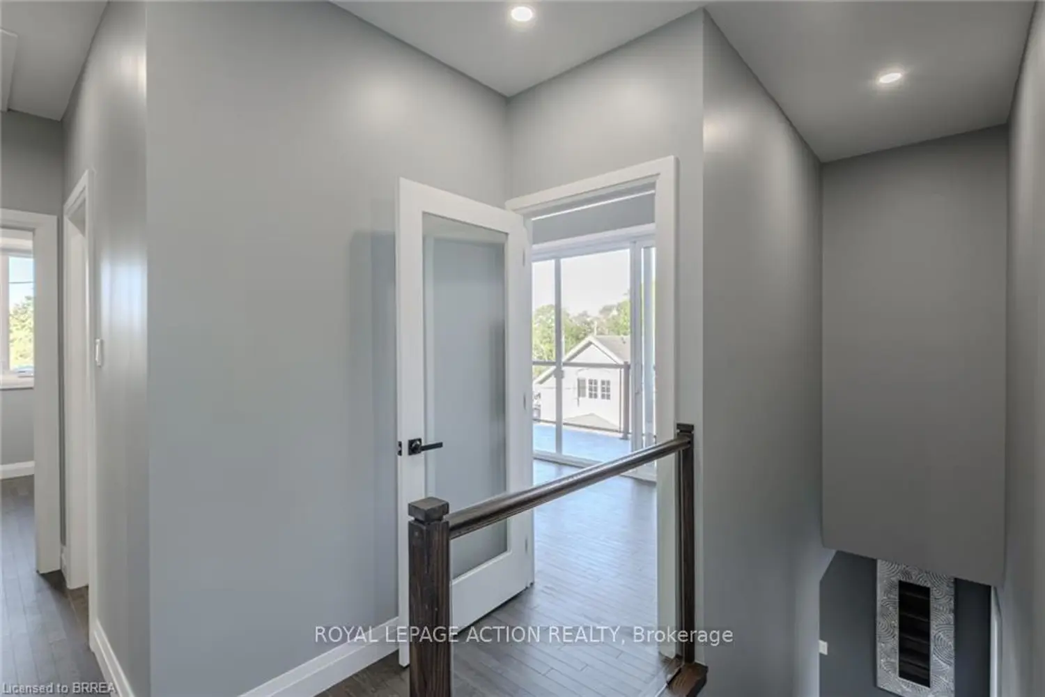 Additional image 11 of 50 Grand Street