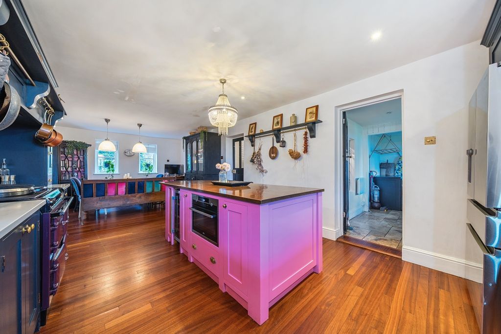 Additional image 2 of 4 bed detached house to rentBradford Road, Atworth, Melksham SN12