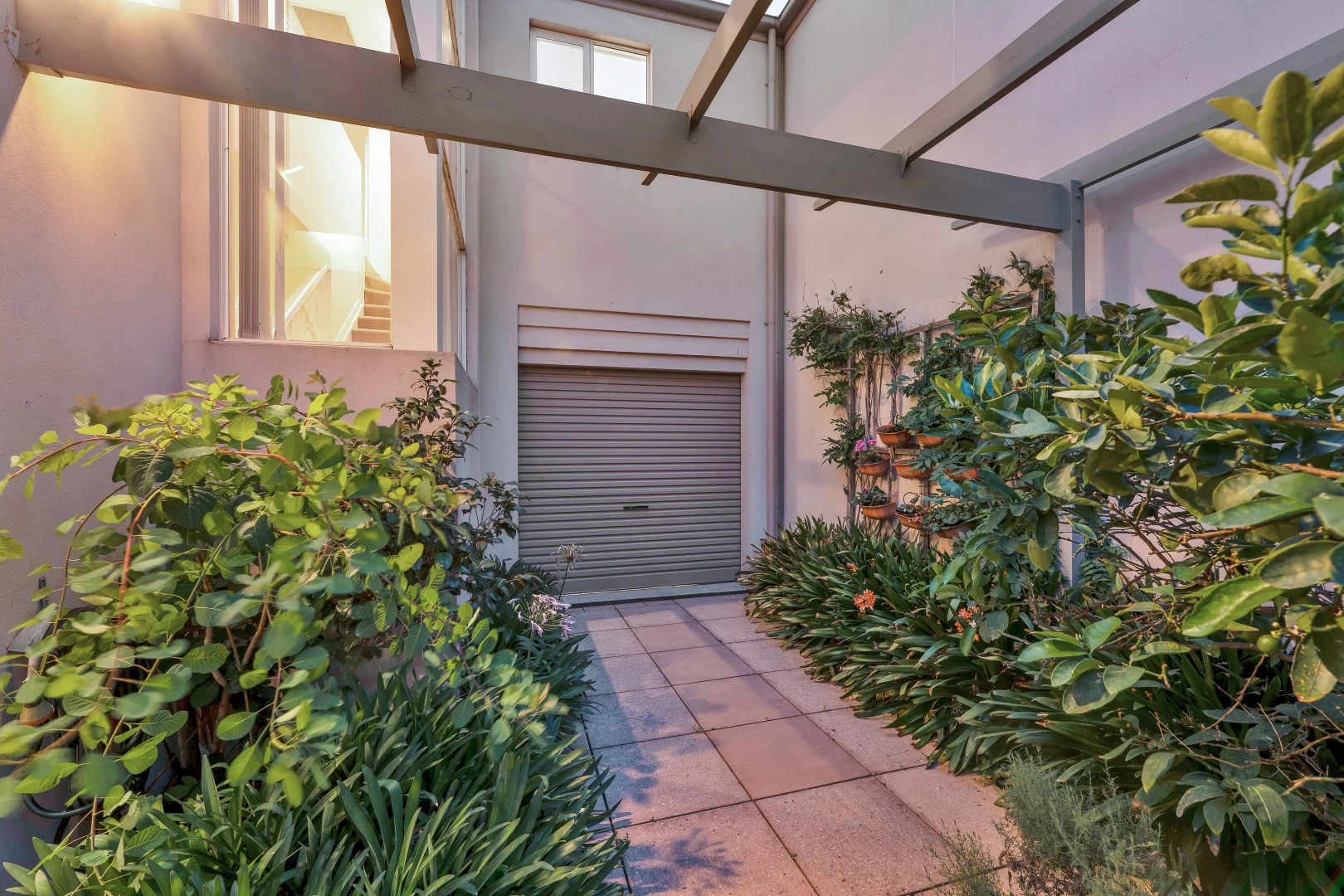 Additional image 18 of 10 Canberra Parade, Port Melbourne VIC 3207