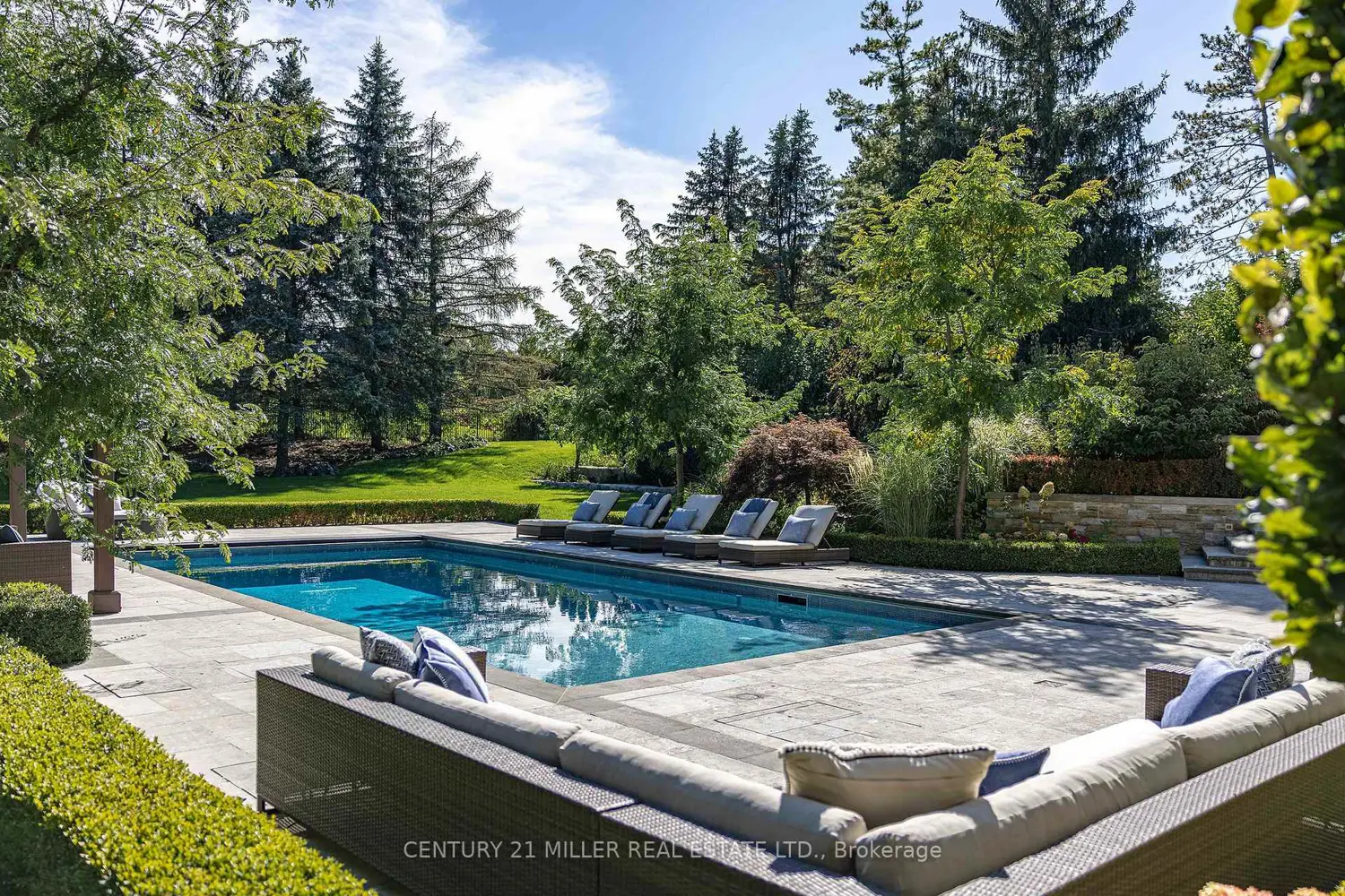 Additional image 9 of 121 Rebecca Court