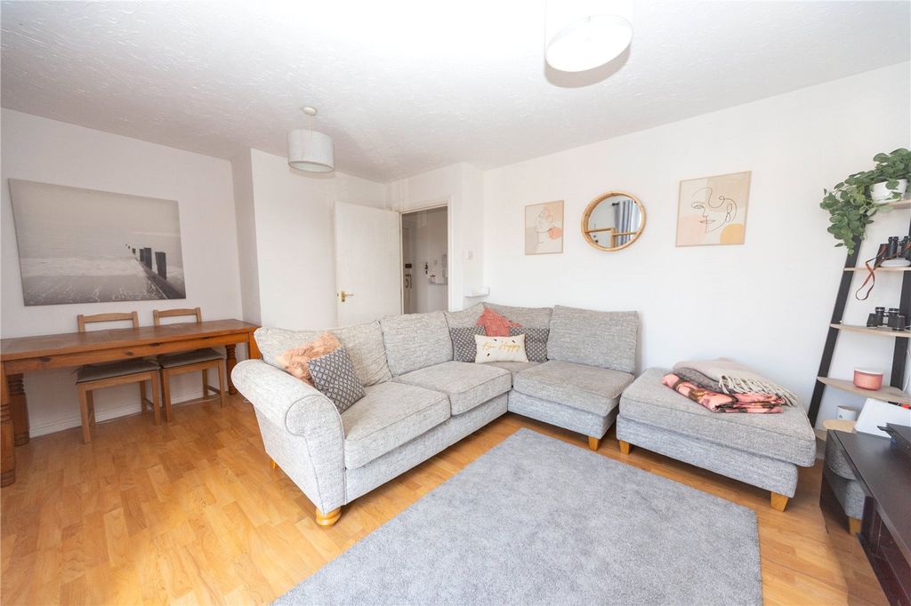 Additional image 6 of 2 bed flat to rentGerddi Margaret, Barry CF62