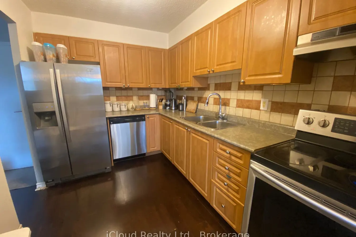 Additional image 7 of 3501 Glen Erin Drive 606