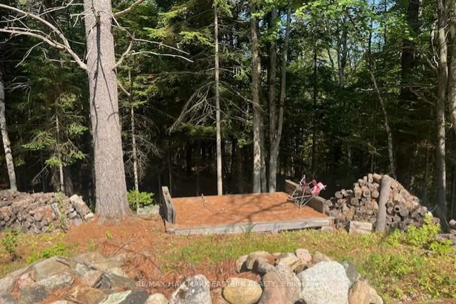 Additional image 5 of 942 Balmer Road