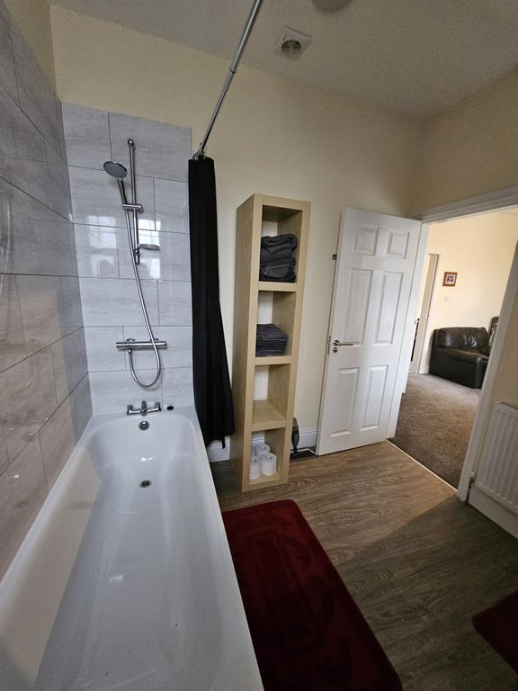 Additional image 9 of 1 bed flat to rentConway Road, Llandudno LL30