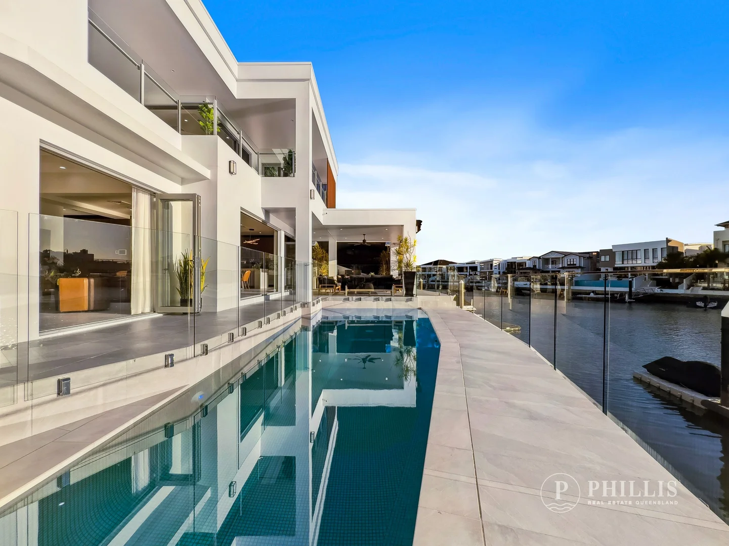 Additional image 48 of 86 Royal Albert Crescent, Sovereign Islands QLD 4216