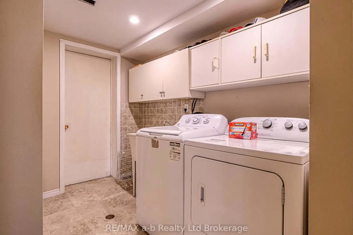 Additional image 13 of 936549 Blenheim Road