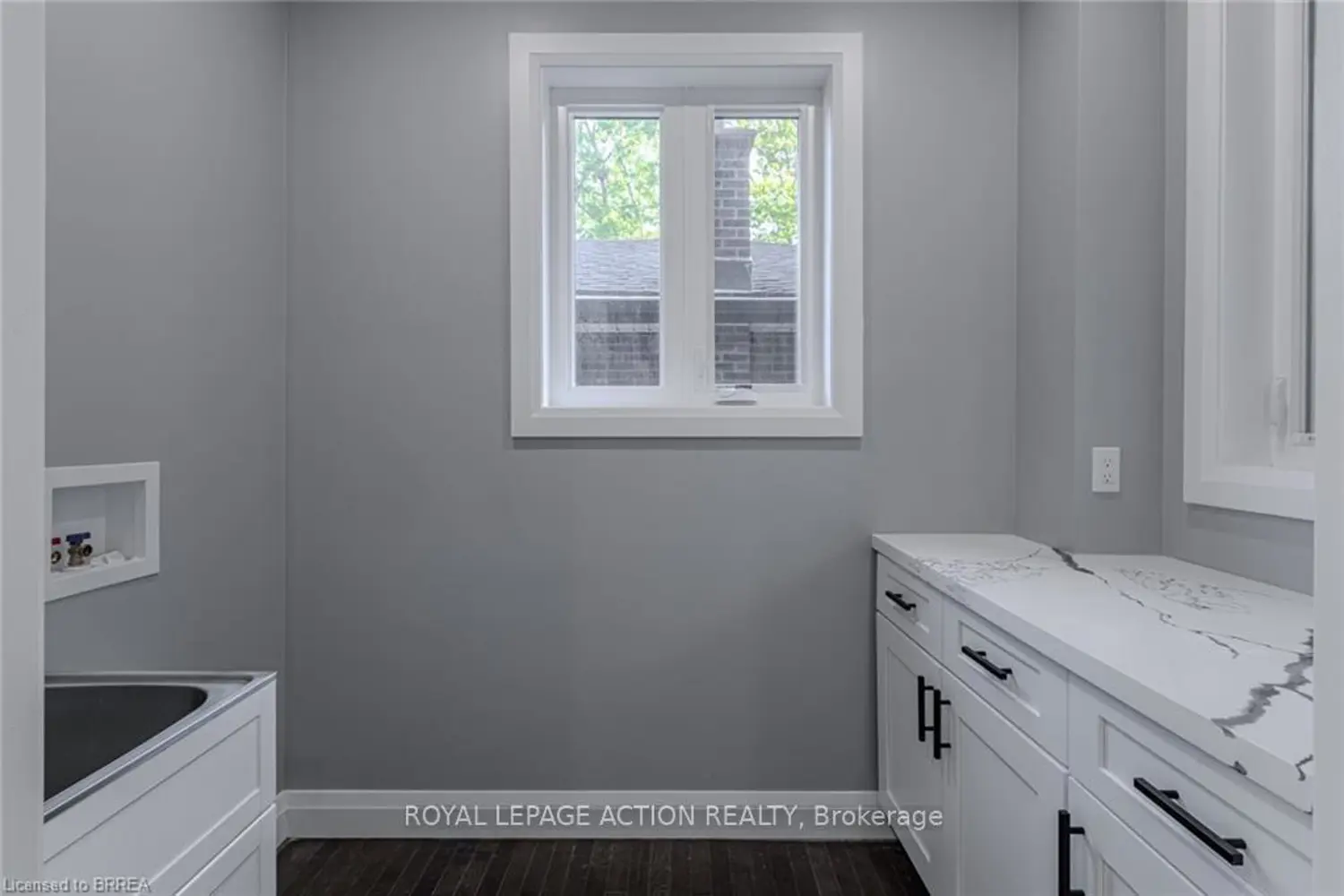 Additional image 3 of 50 Grand Street