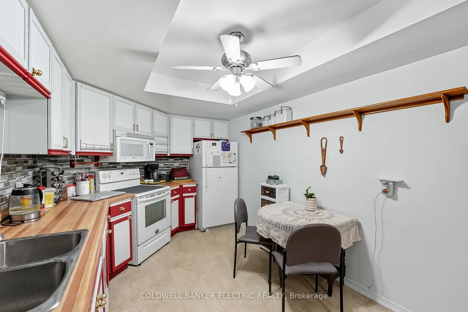 Additional image 11 of 1 Heritage Way 301