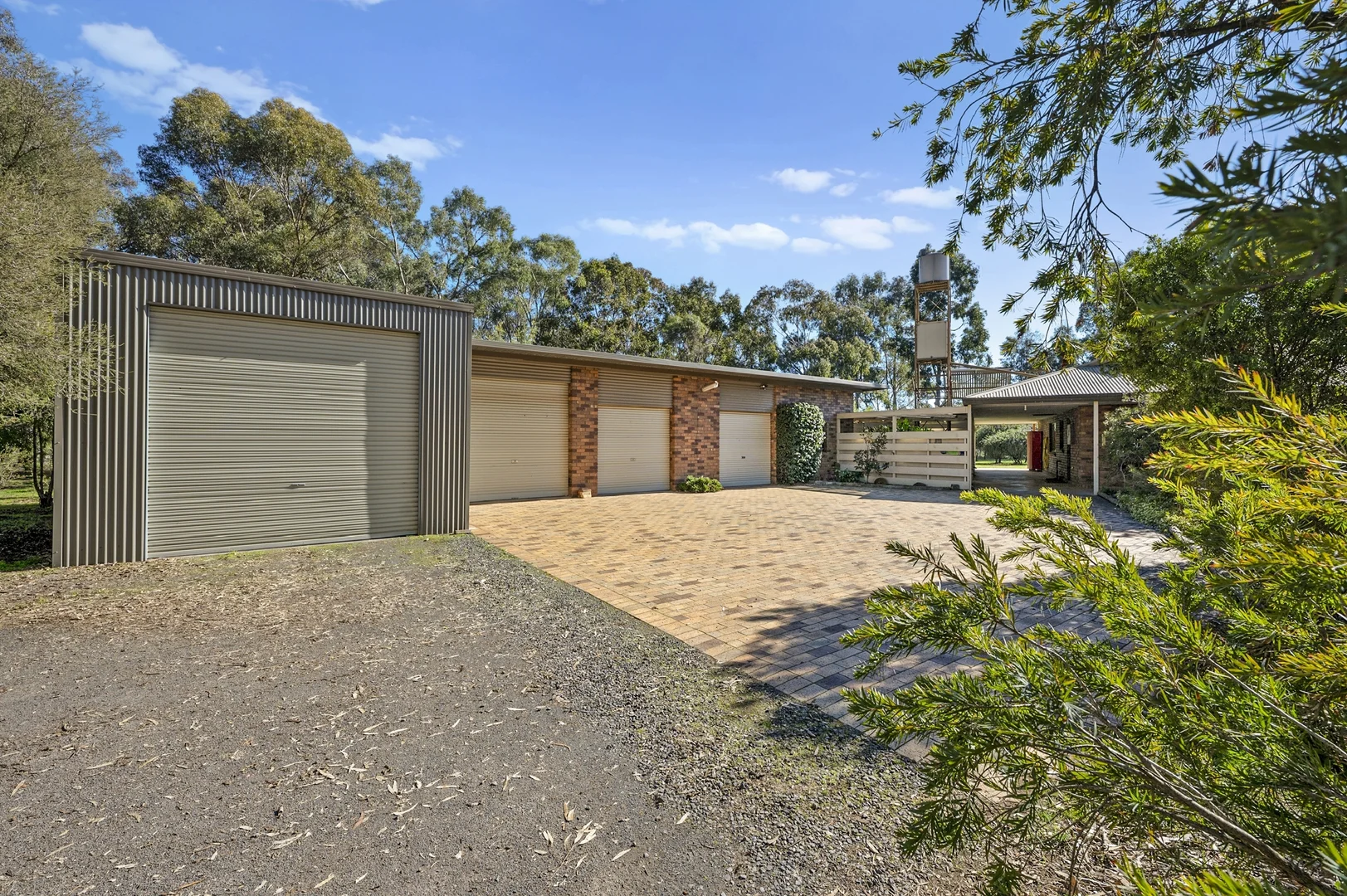 Additional image 4 of 130 Kealy Rd, Benalla VIC 3672