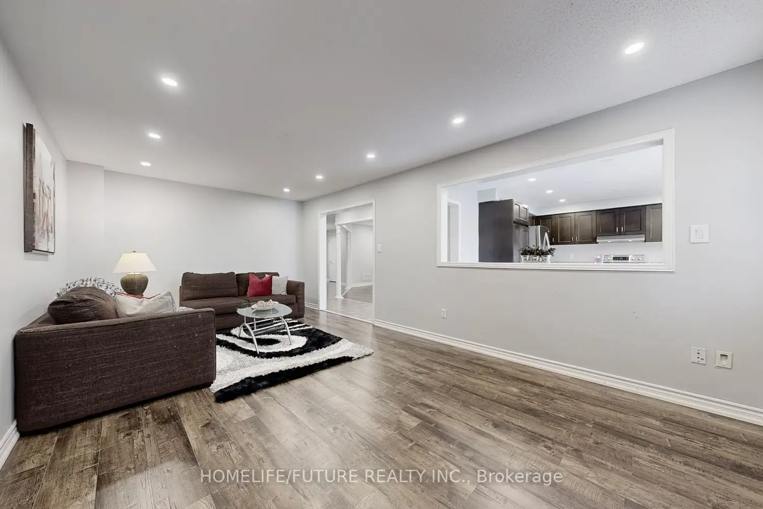 Additional image 3 of 153 Jonas Millway