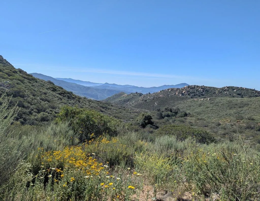 Additional image 5 of 3333 Suncrest Boulevard, El Cajon, CA 92021