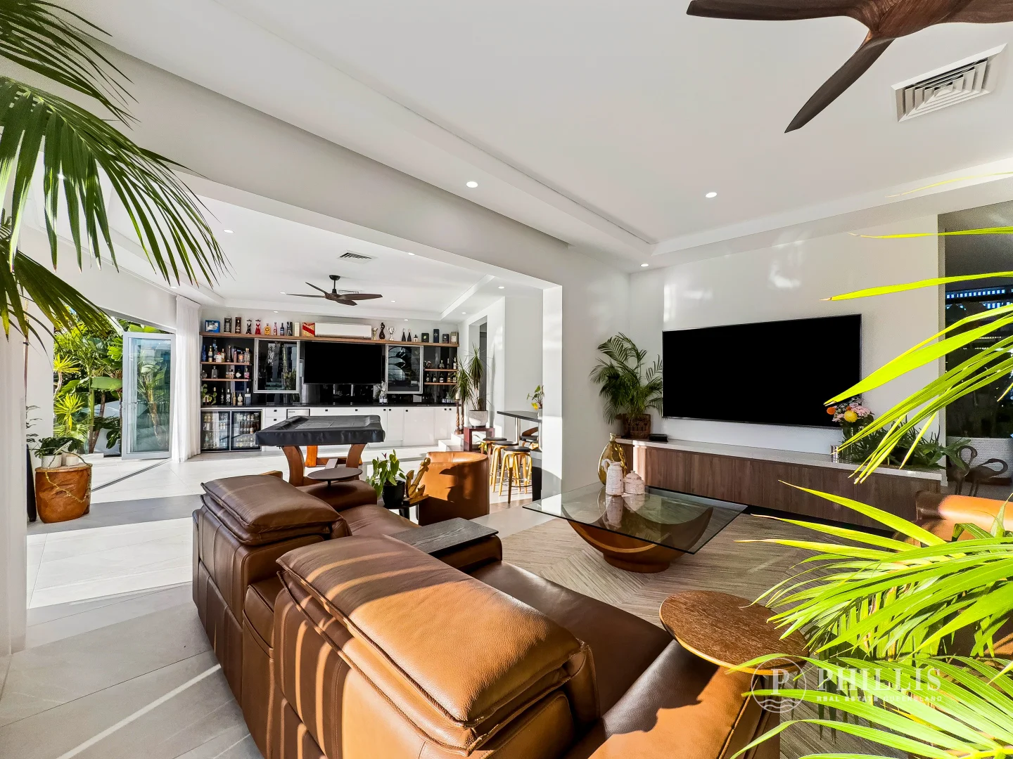 Additional image 39 of 86 Royal Albert Crescent, Sovereign Islands QLD 4216