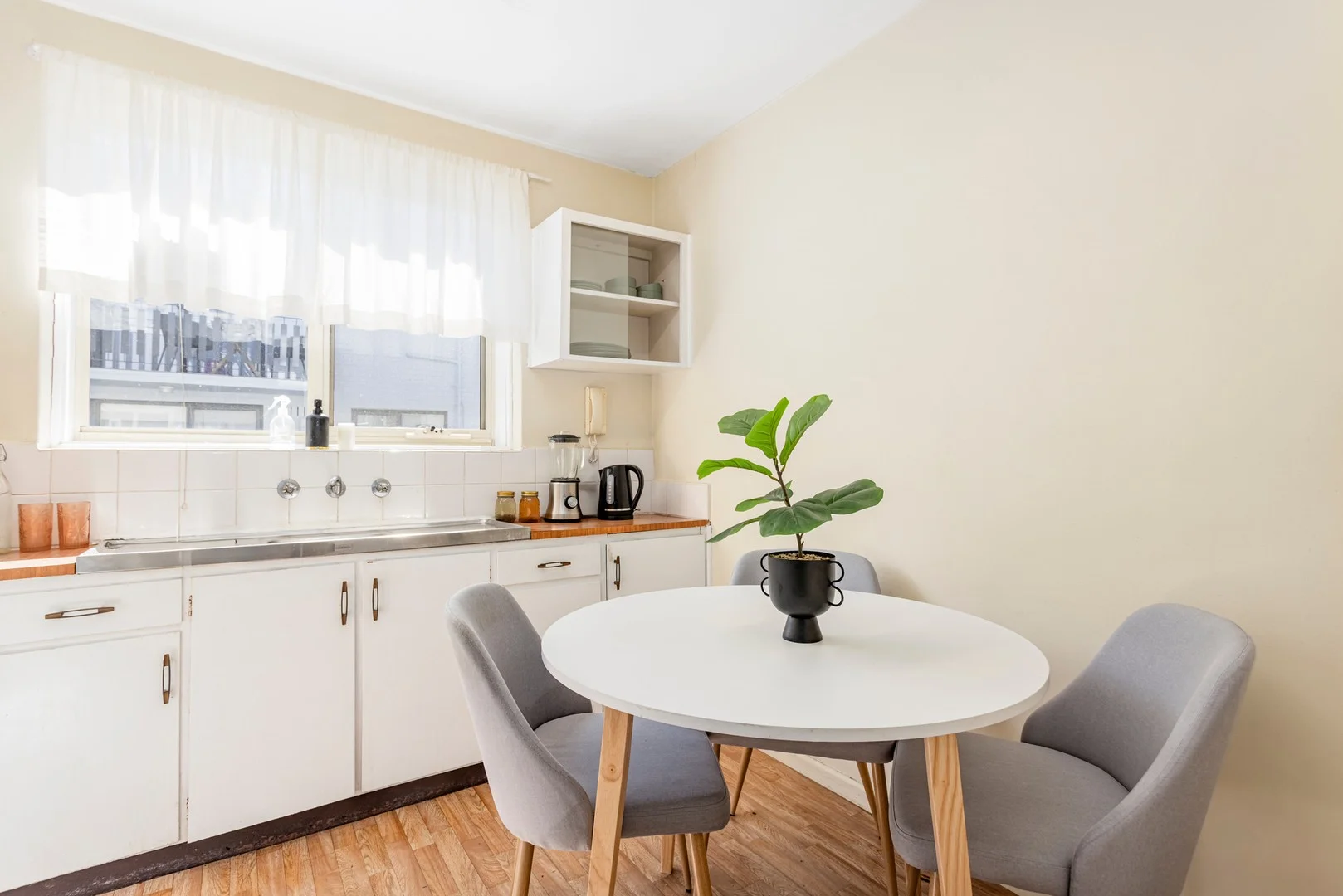 8/49 Kooyong Road, Armadale VIC 3143