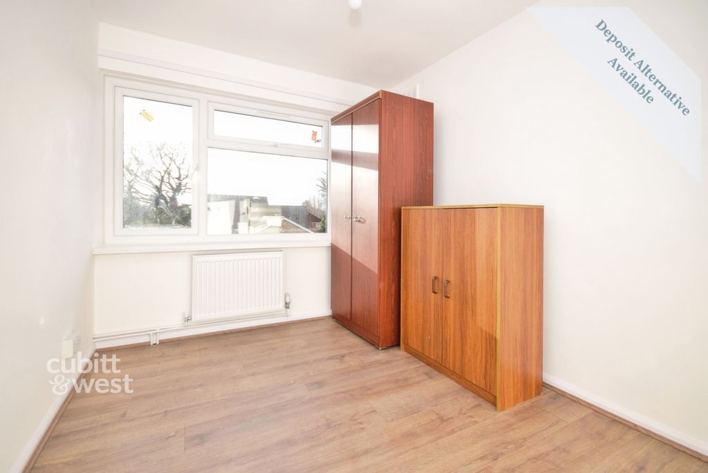Additional image 9 of 3 bed flat to rentGales Drive, Crawley RH10