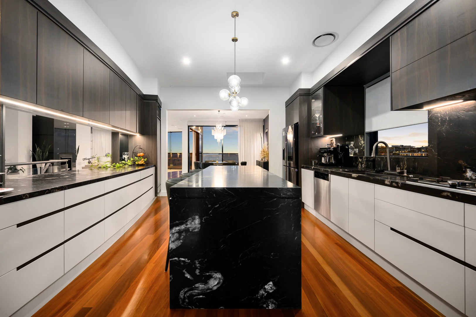 Additional image 26 of 21 King Arthurs Court, Sovereign Islands QLD 4216