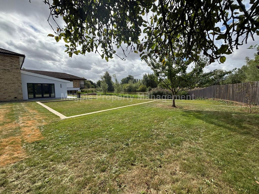 Additional image 35 of 6 bed semi-detached house to rentThe Lakes, Twentypence Road, Cottenham, Cambridge CB24