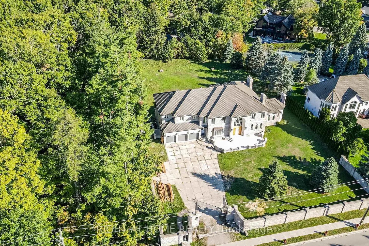 Additional image 2 of 290 Tollendal Mill Road