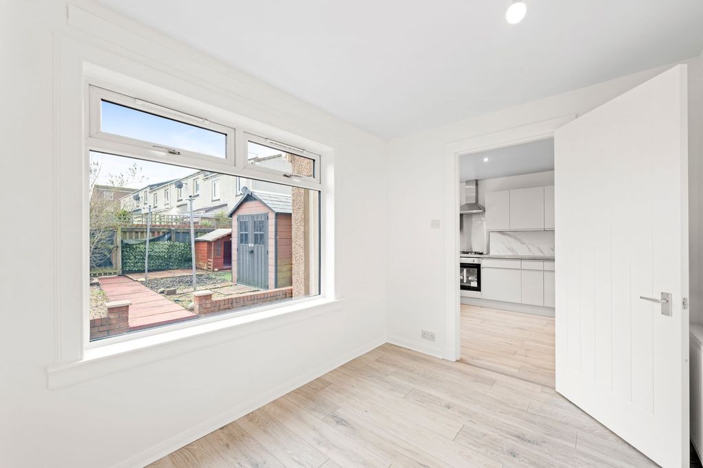 Additional image 11 of 4 bed terraced house to rentNigel Rise, Livingston EH54