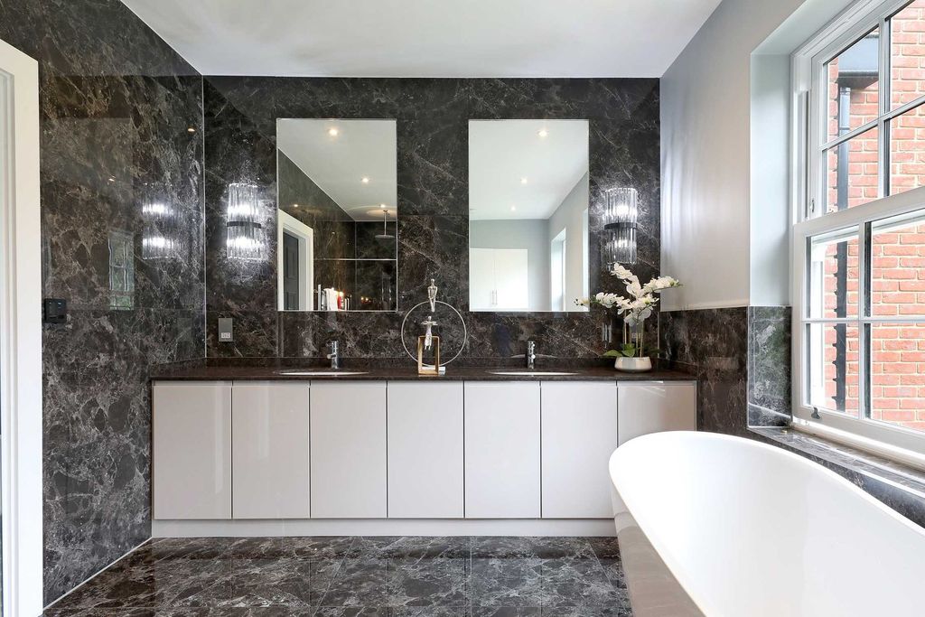 Additional image 34 of 9 bed detached house to rentSlade Oak Lane, Gerrards Cross SL9