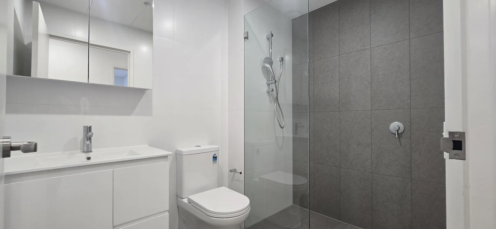 Additional image 9 of A1003/8 The Crescent, Fairfield NSW 2165