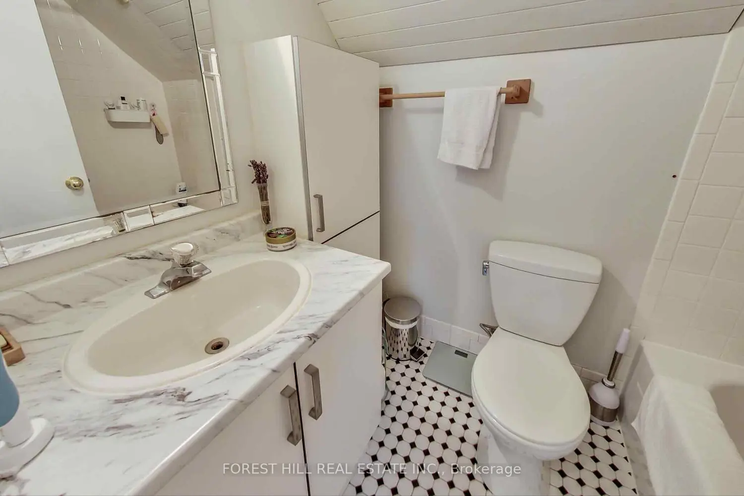 Additional image 6 of 72 Walmer Road