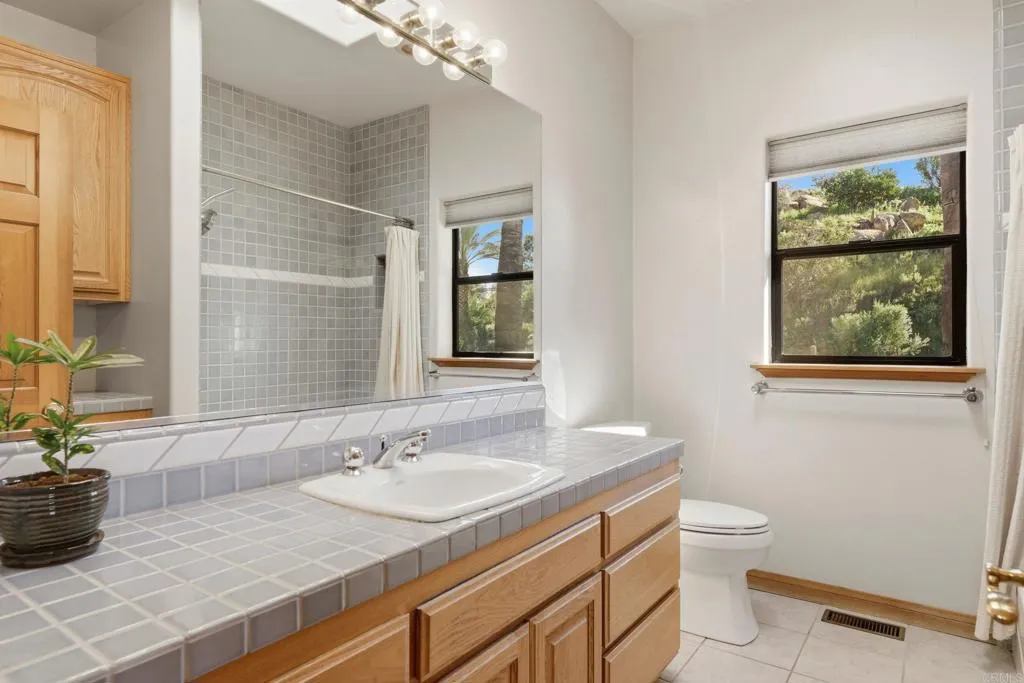 Additional image 71 of 13005 Via Suena, Valley Center, CA 92082