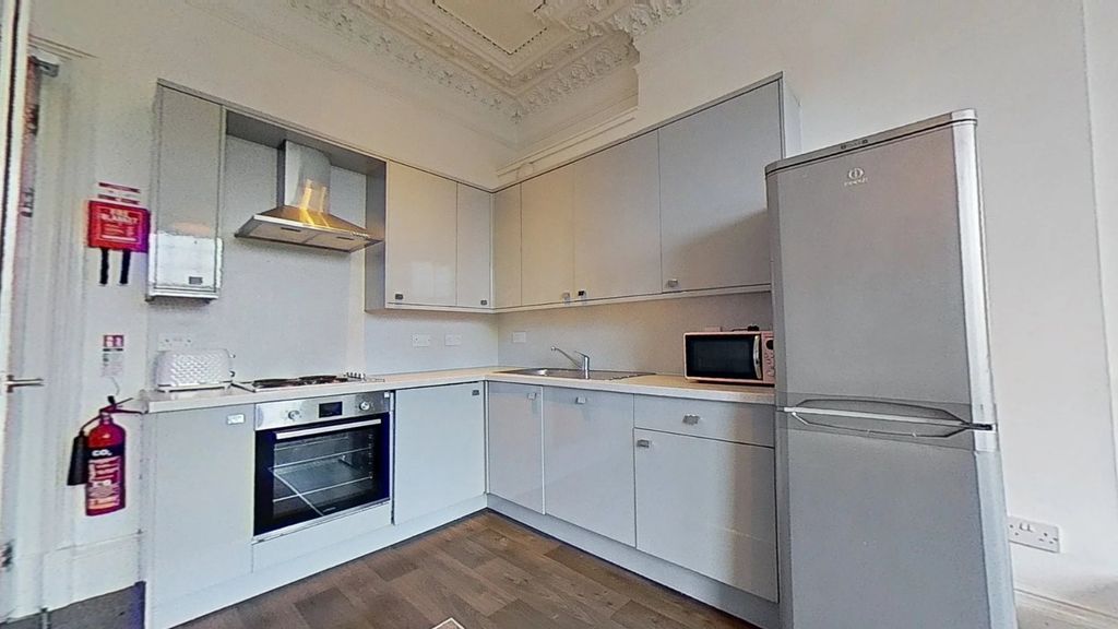 Additional image 4 of 3 bed flat to rentUnion Street, Stirling, Stirlingshire FK8