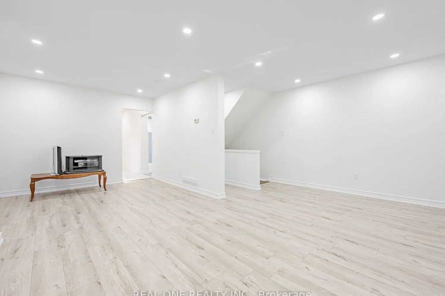 Additional image 5 of 441 Military Trail 66